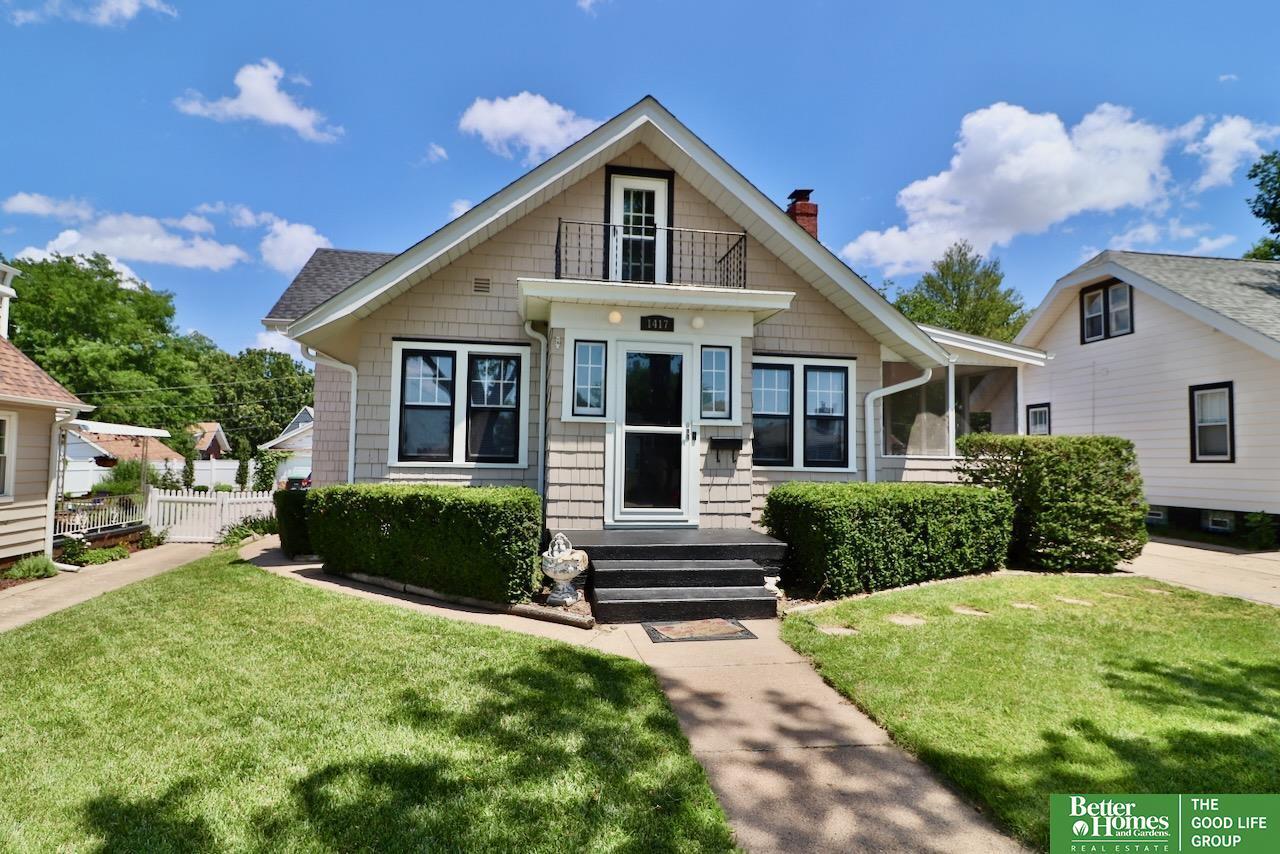 Property Photo: 1417 S 46th Avenue NE 68106