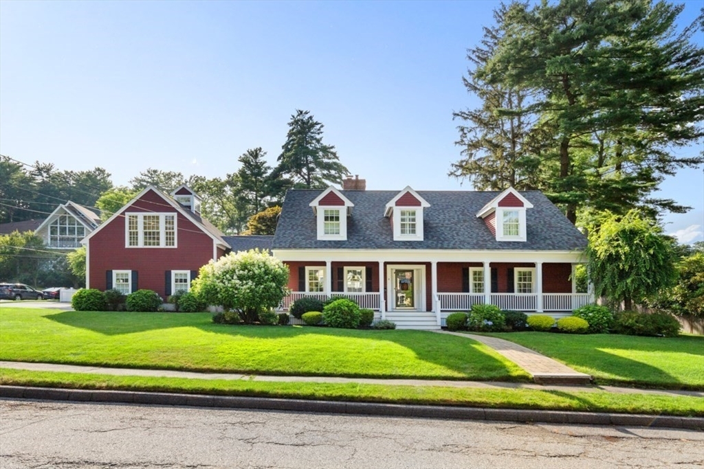 4 Friars Ln  Lynnfield MA 01940 photo
