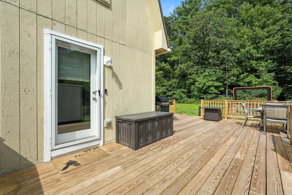 Property Photo: 17 Revere Circle MA 01301
