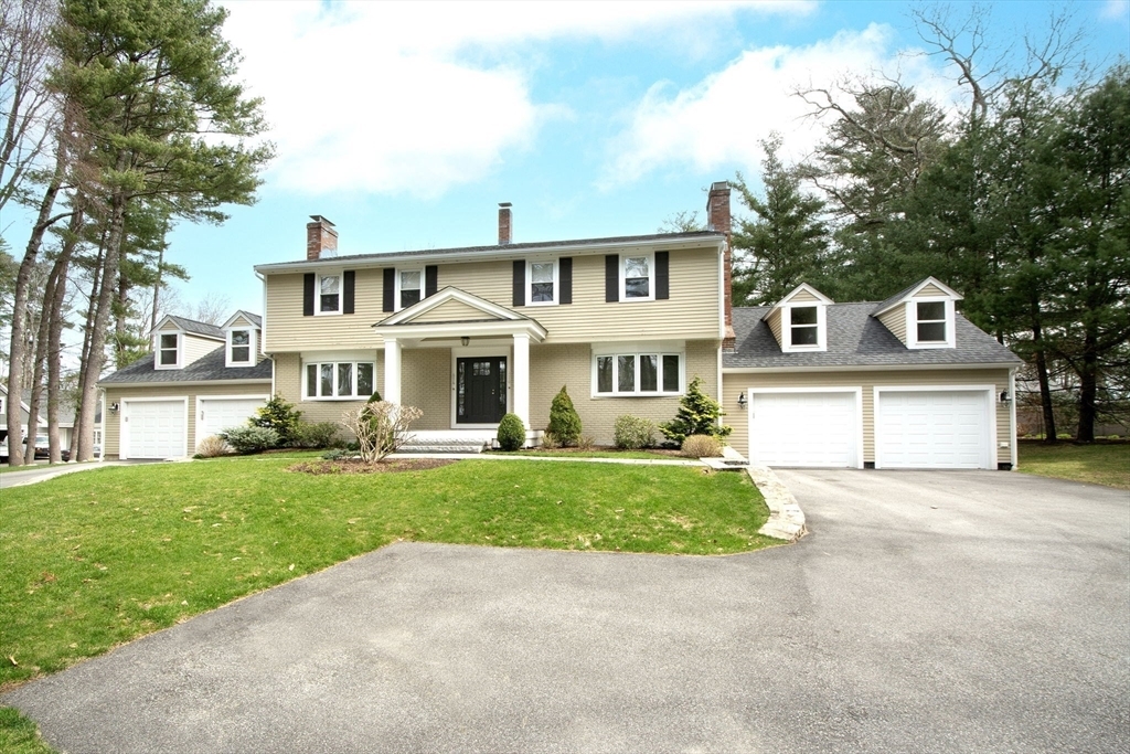 Property Photo: 474 King St 474 MA 02025