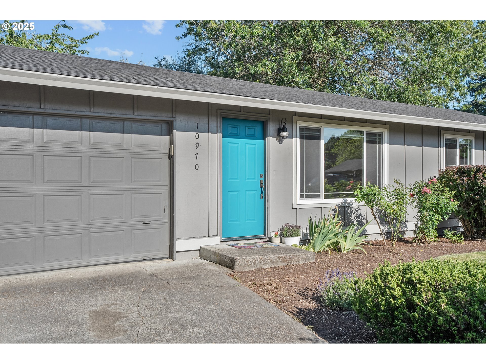Property Photo: 10970 SW 82nd Ave OR 97223