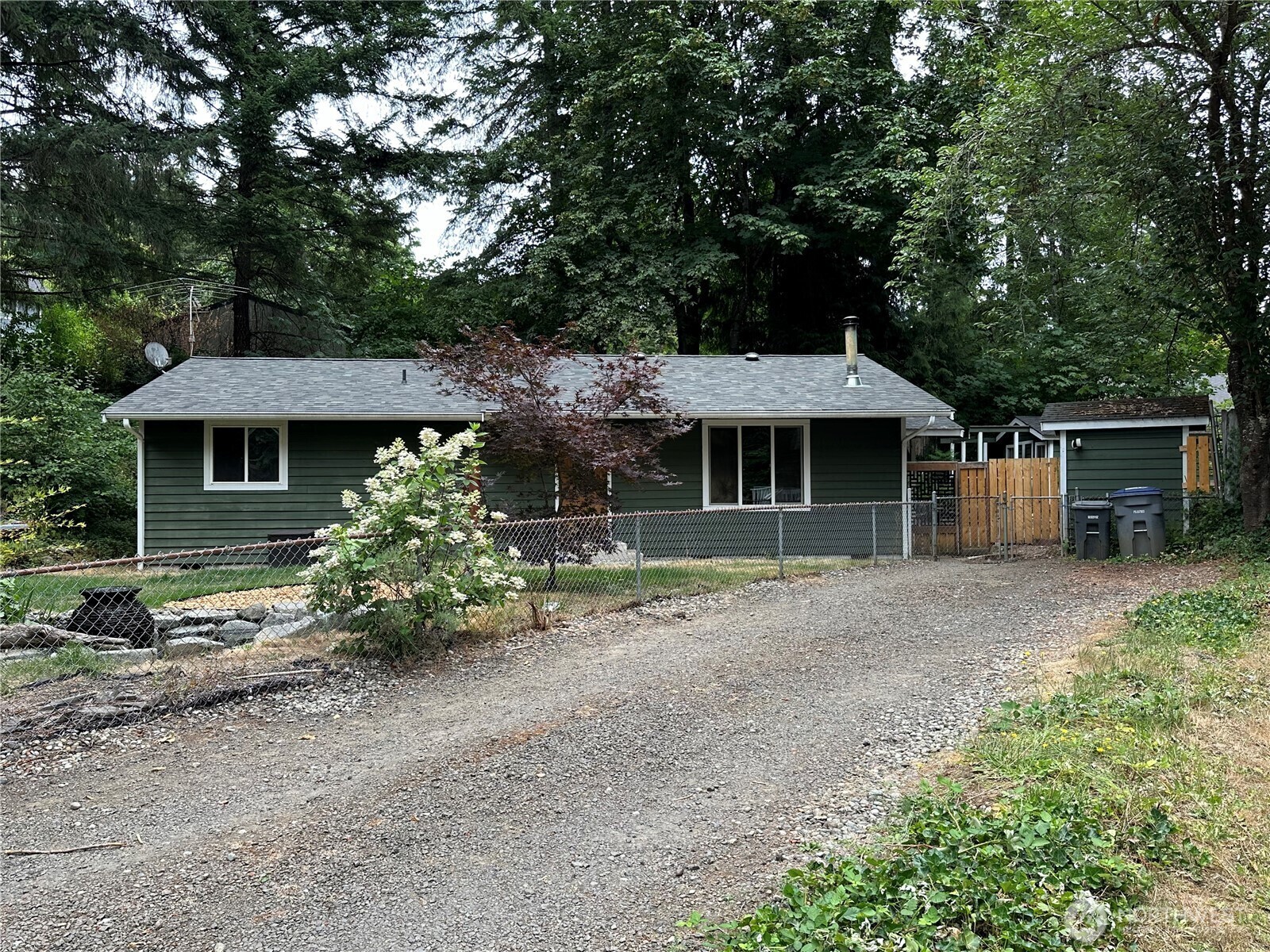 Property Photo:  90 NE Burt Court  WA 98528 
