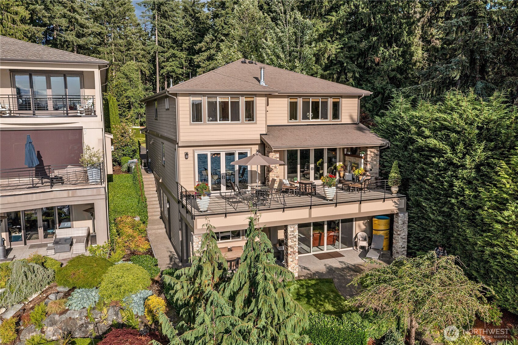 29425  232nd Avenue SE  Black Diamond WA 98010 photo