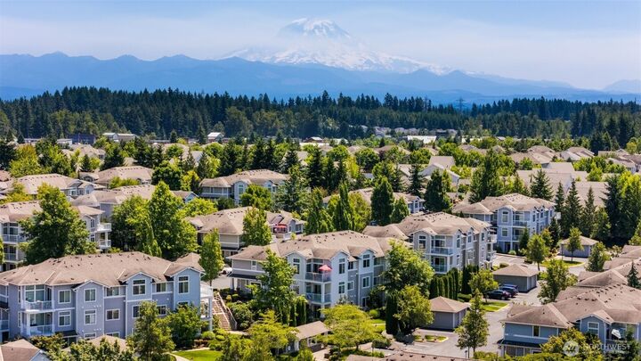 Property Photo:  6409  Hazel Lane  SE H  WA 98092 