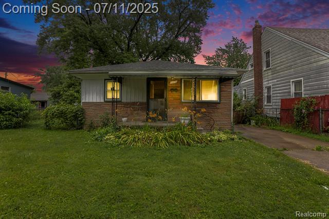 Property Photo: 8270 Maxwell Avenue MI 48089