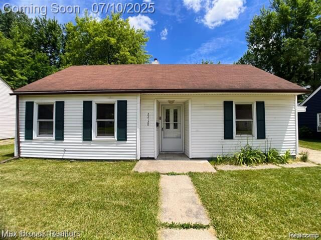Property Photo: 22120 Condon Street MI 48237