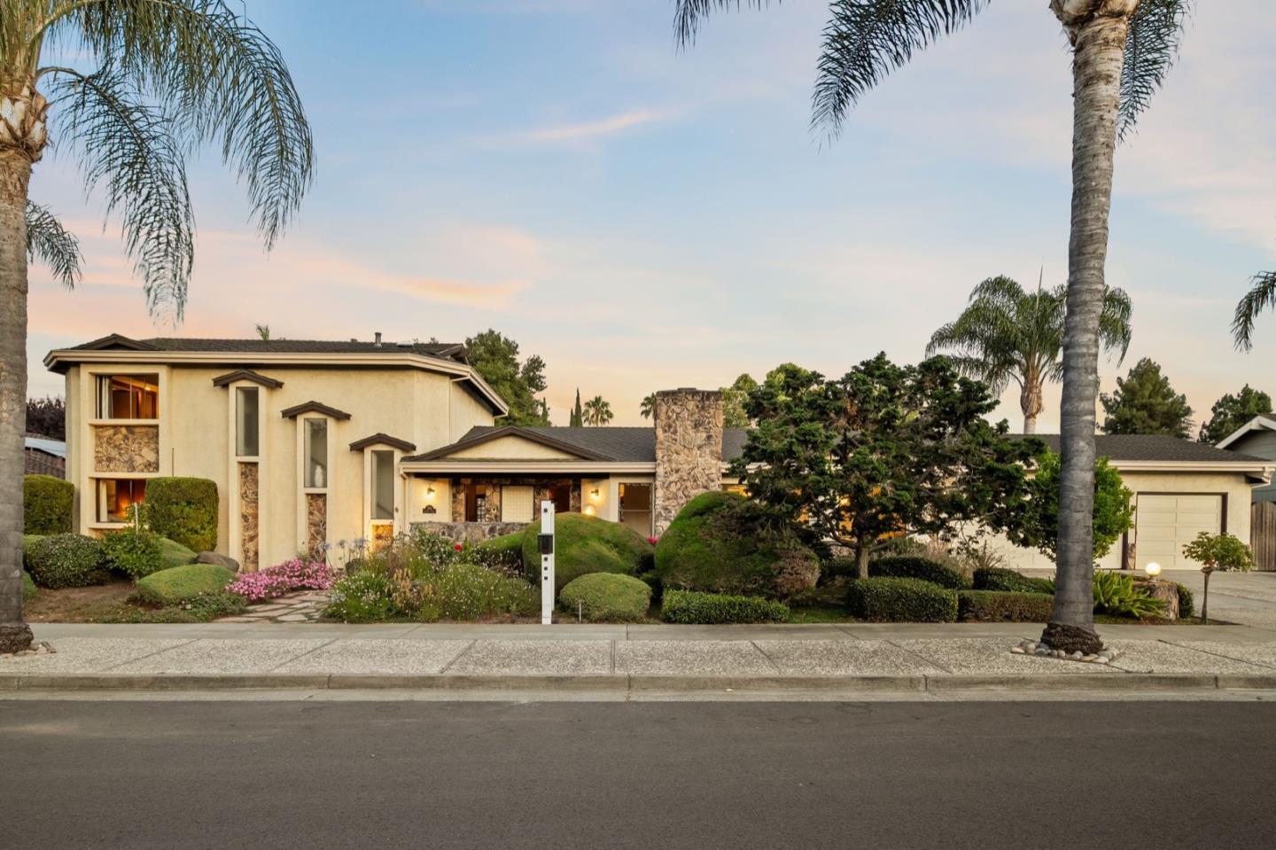 1462 Robsheal Drive  San Jose CA 95125 photo