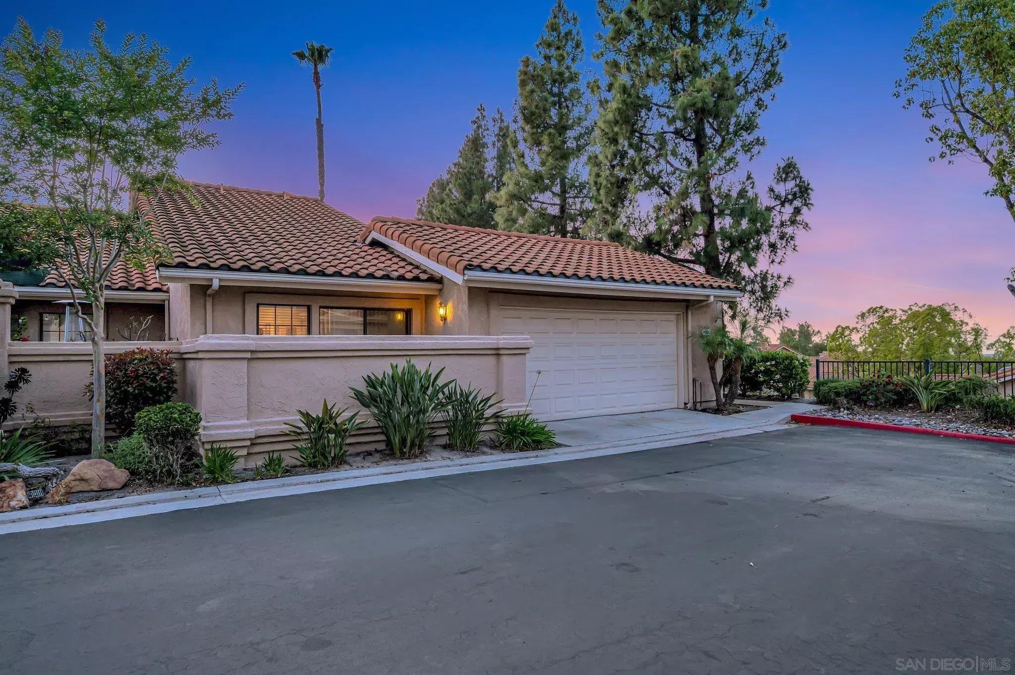 Property Photo: 15628 Via Marchena CA 92128