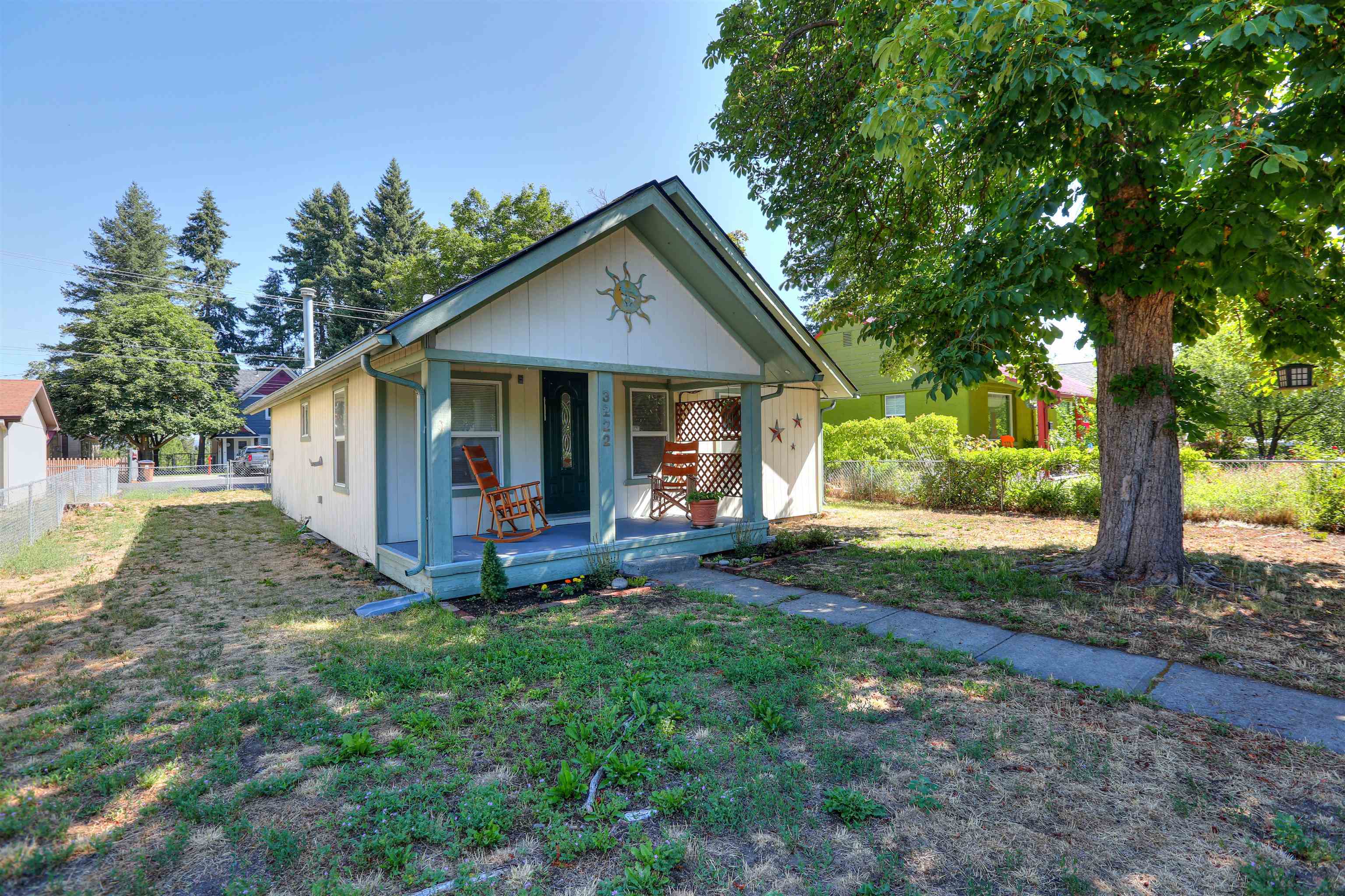 Property Photo: 3222 W 4th Ave WA 99224