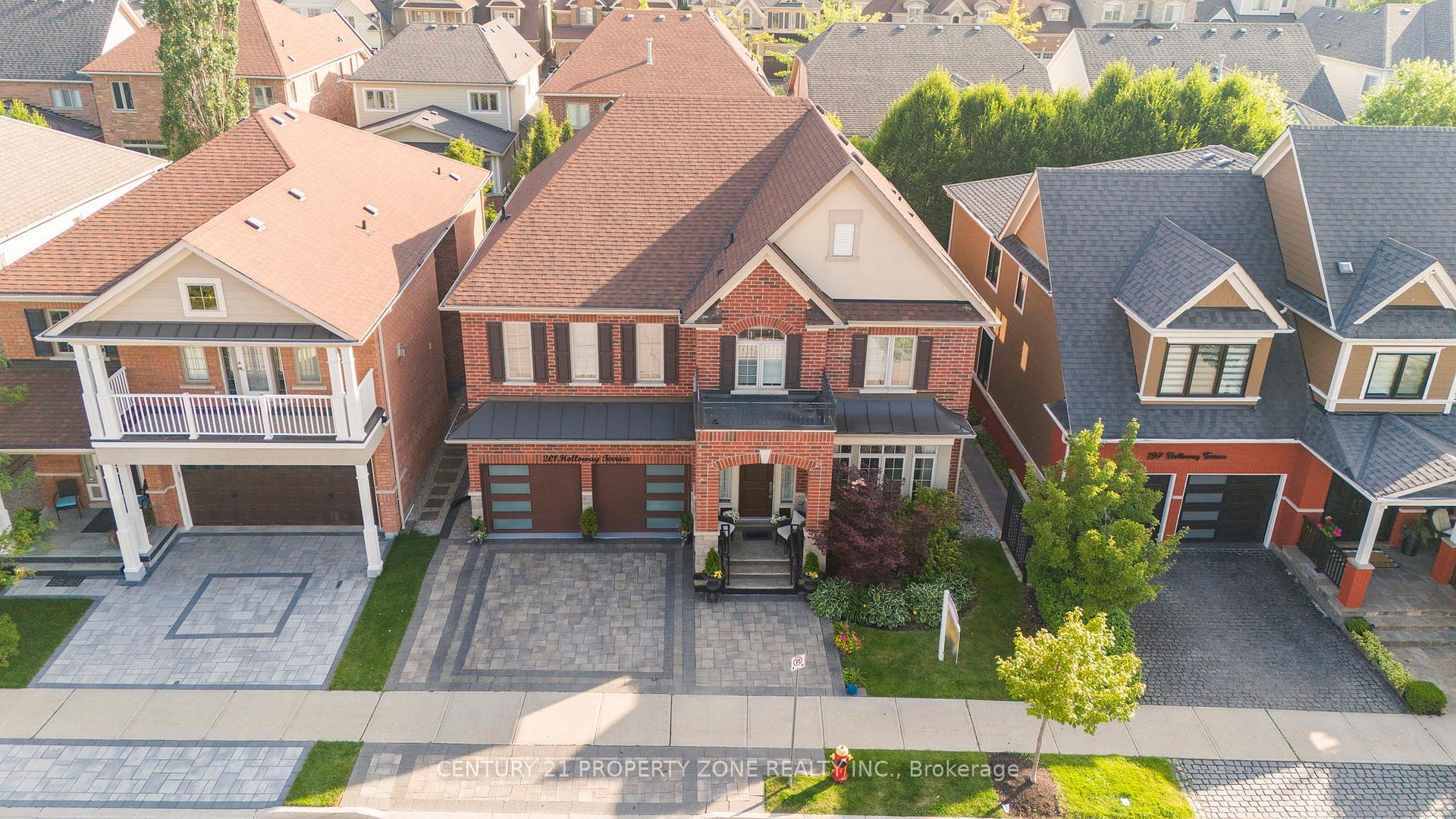 Photo de la propriété: 201 Holloway Terrace ON L9T 0R8