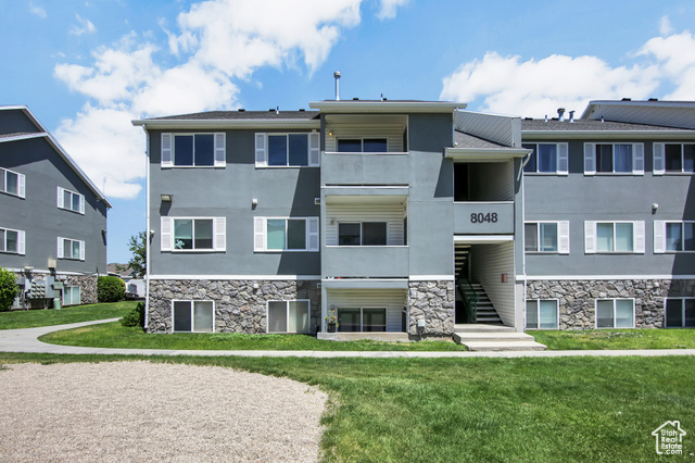 Property Photo:  8048 W Copperfield Place Pl #31  UT 84044 