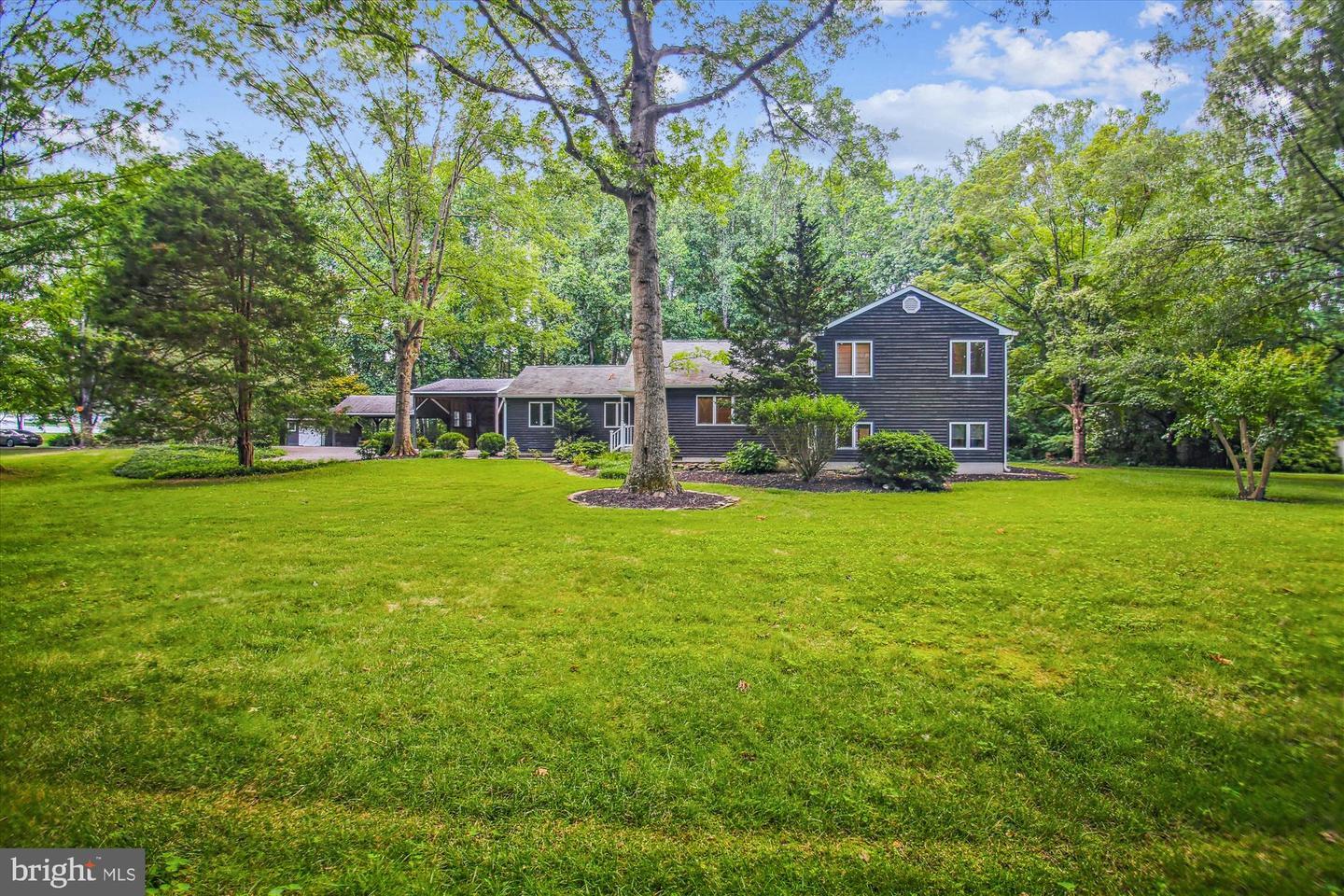 Property Photo: 1404 Cotton Court MD 21032