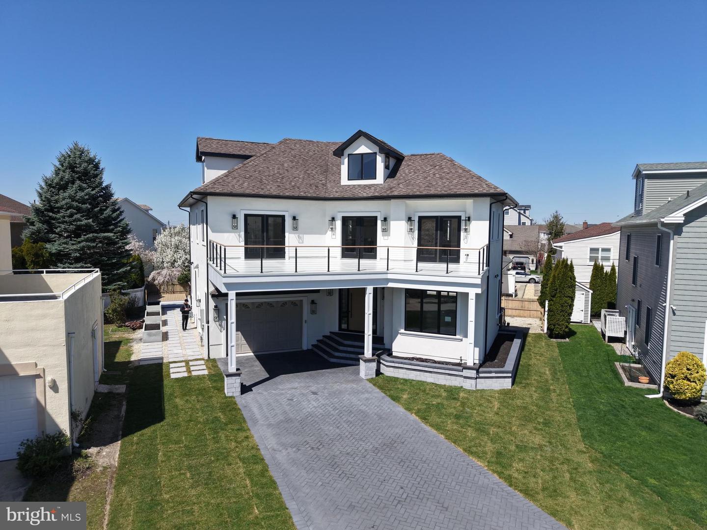 31 Seaside Court  Margate City NJ 08402 photo