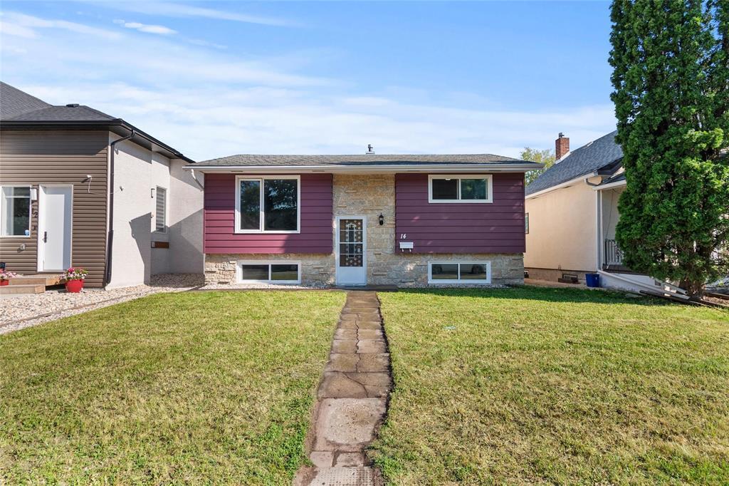 Property Photo: 14 Oustic Avenue West MB R2M 1N2