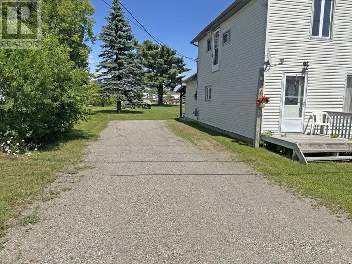 Property Photo:  109 First Street  ON P0T 2J0 