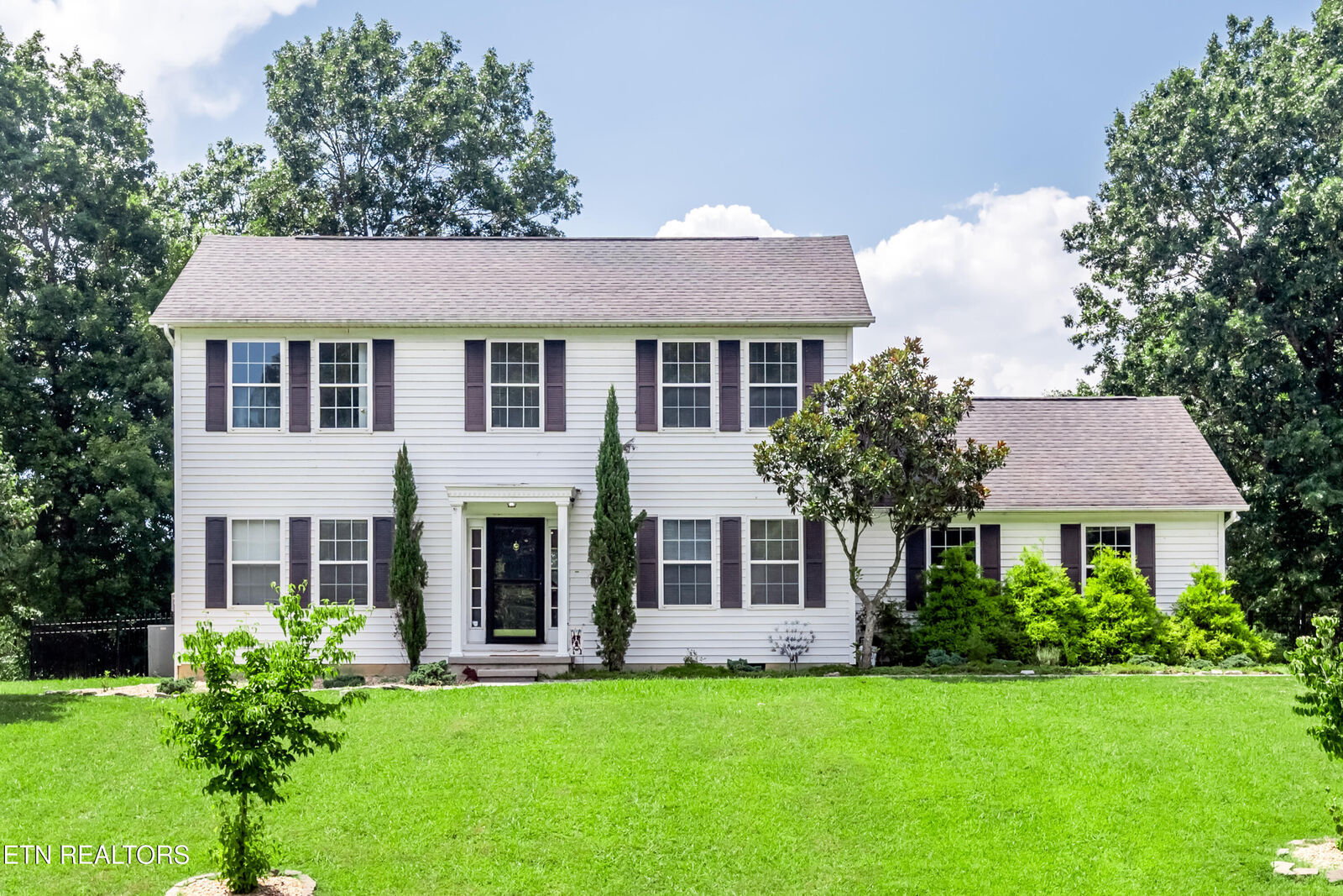 Property Photo: 116 Hartford Village Way TN 37763