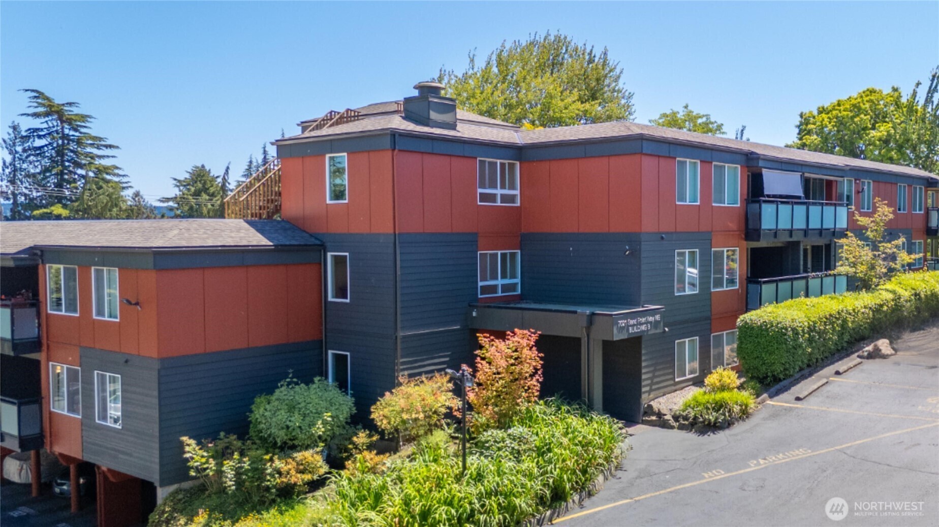 Property Photo: 7021 Sand Point Way NE B201 WA 98115