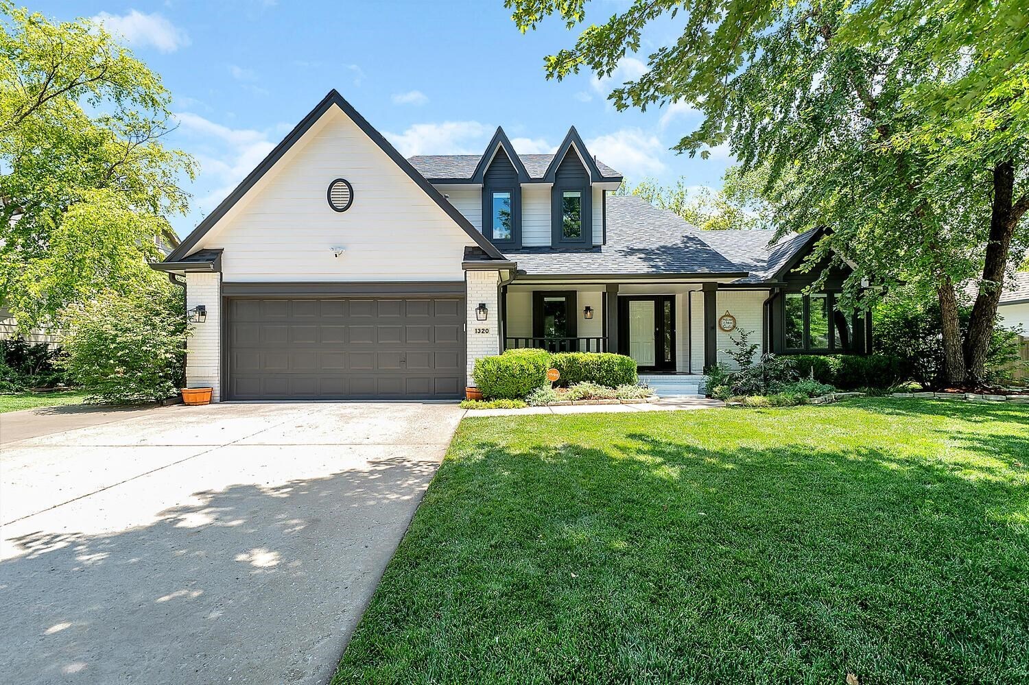 1320 N Rutland Cir  Wichita KS 67206 photo