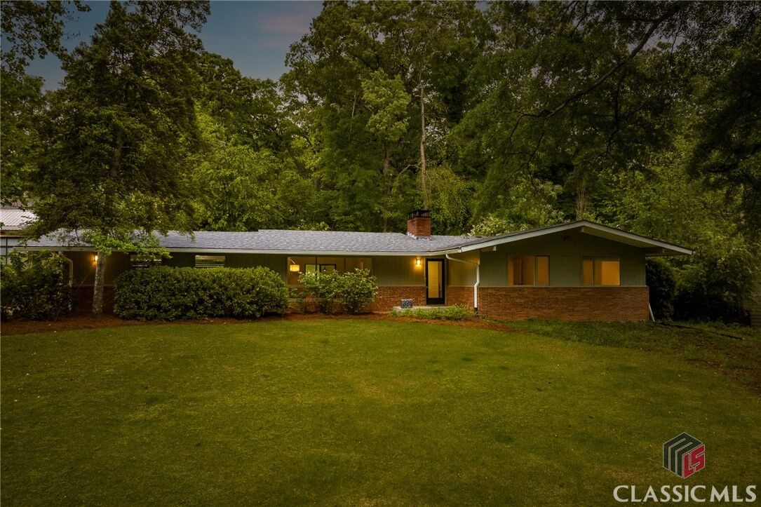 Property Photo:  325 Duncan Springs Road  GA 30606 