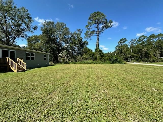 Property Photo:  86 Estelle Drive  FL 32327 