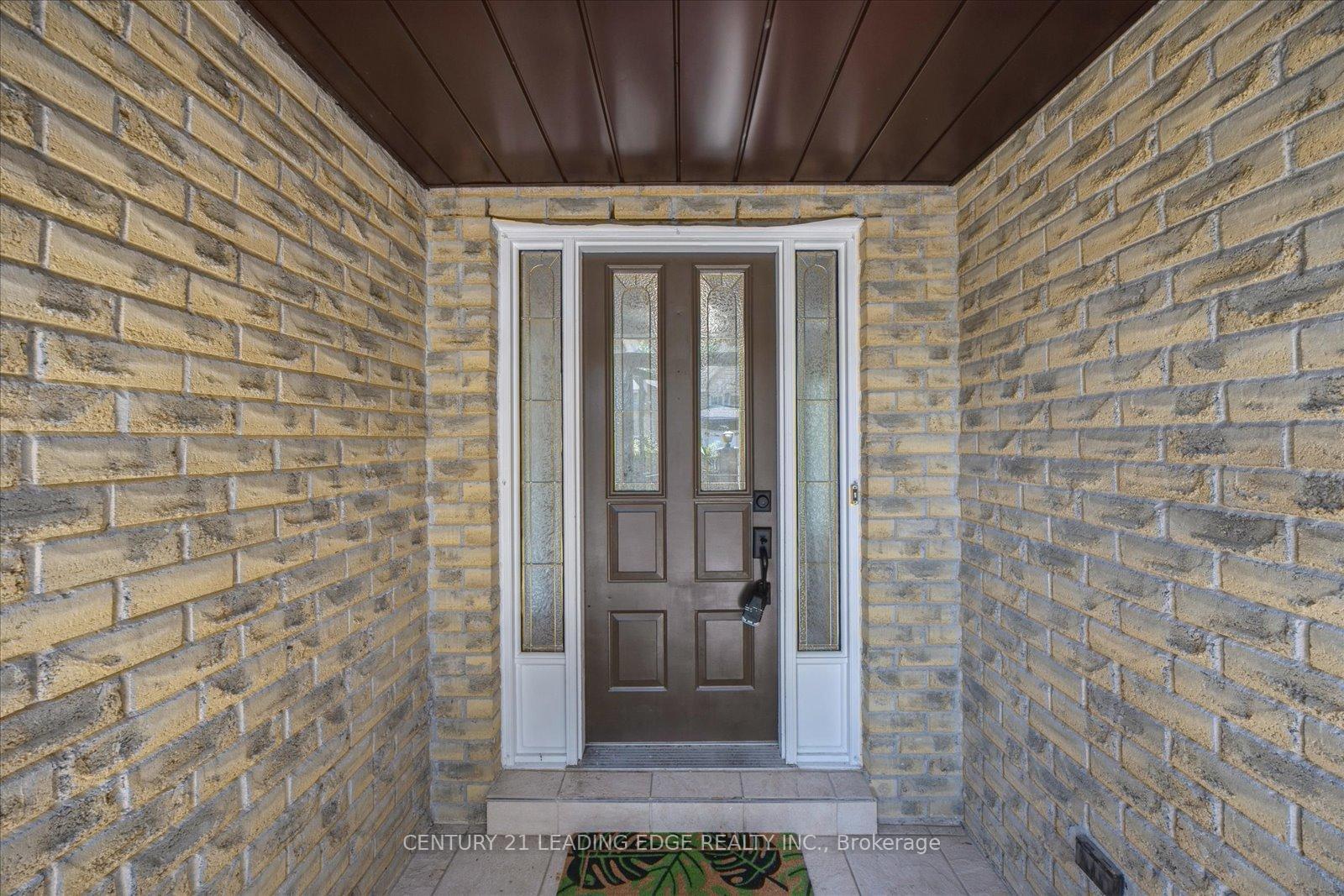 Property Photo:  49 Farmhill Court  ON M1B 2M1 