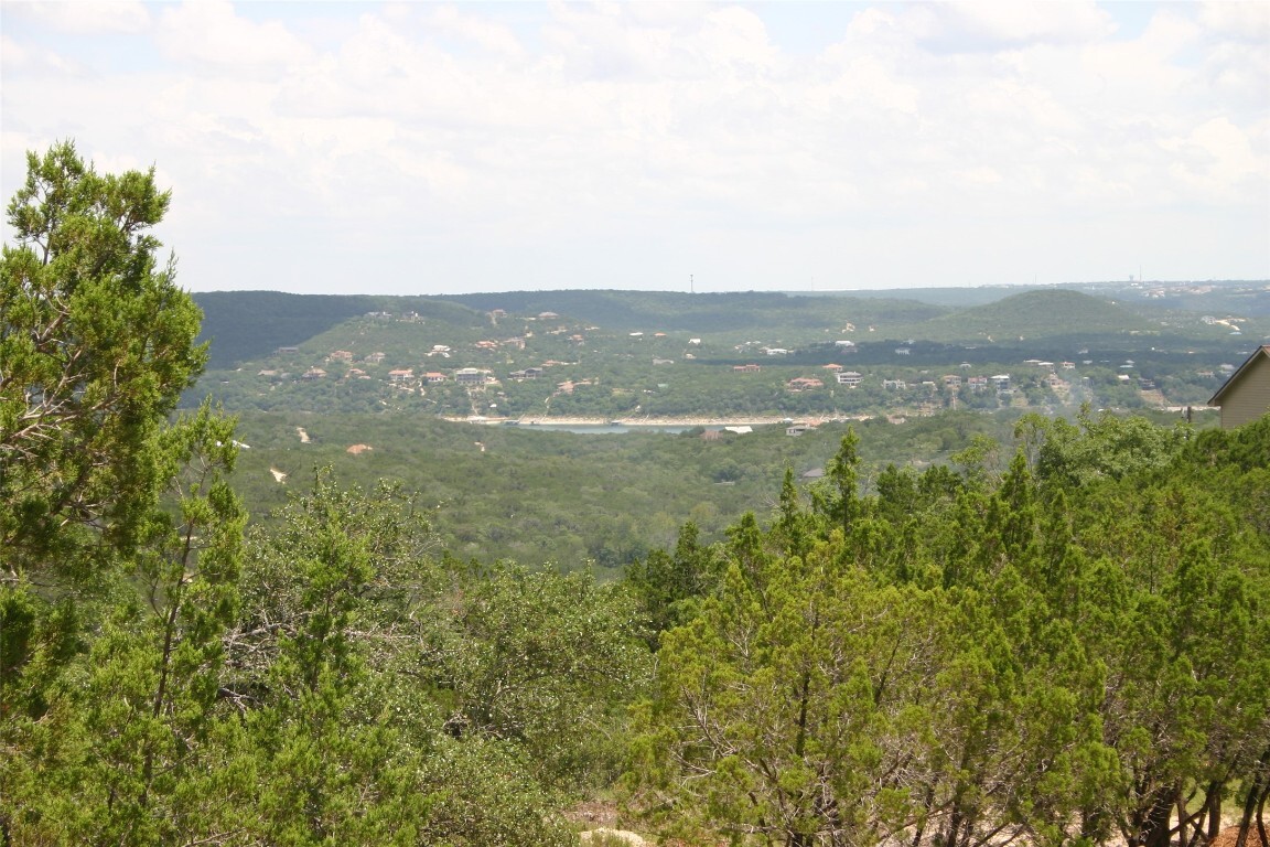 Property Photo: 8403 Rock Cliff Drive TX 78645