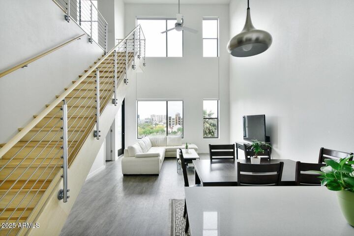 Property Photo:  1130 N 2nd Street 401  AZ 85004