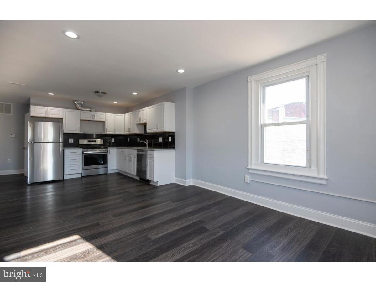 217 W Lancaster Avenue  Downingtown PA 19335 photo