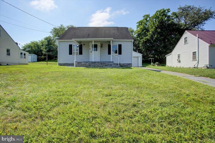 18 Scrafford Street  Shippensburg PA 17257 photo