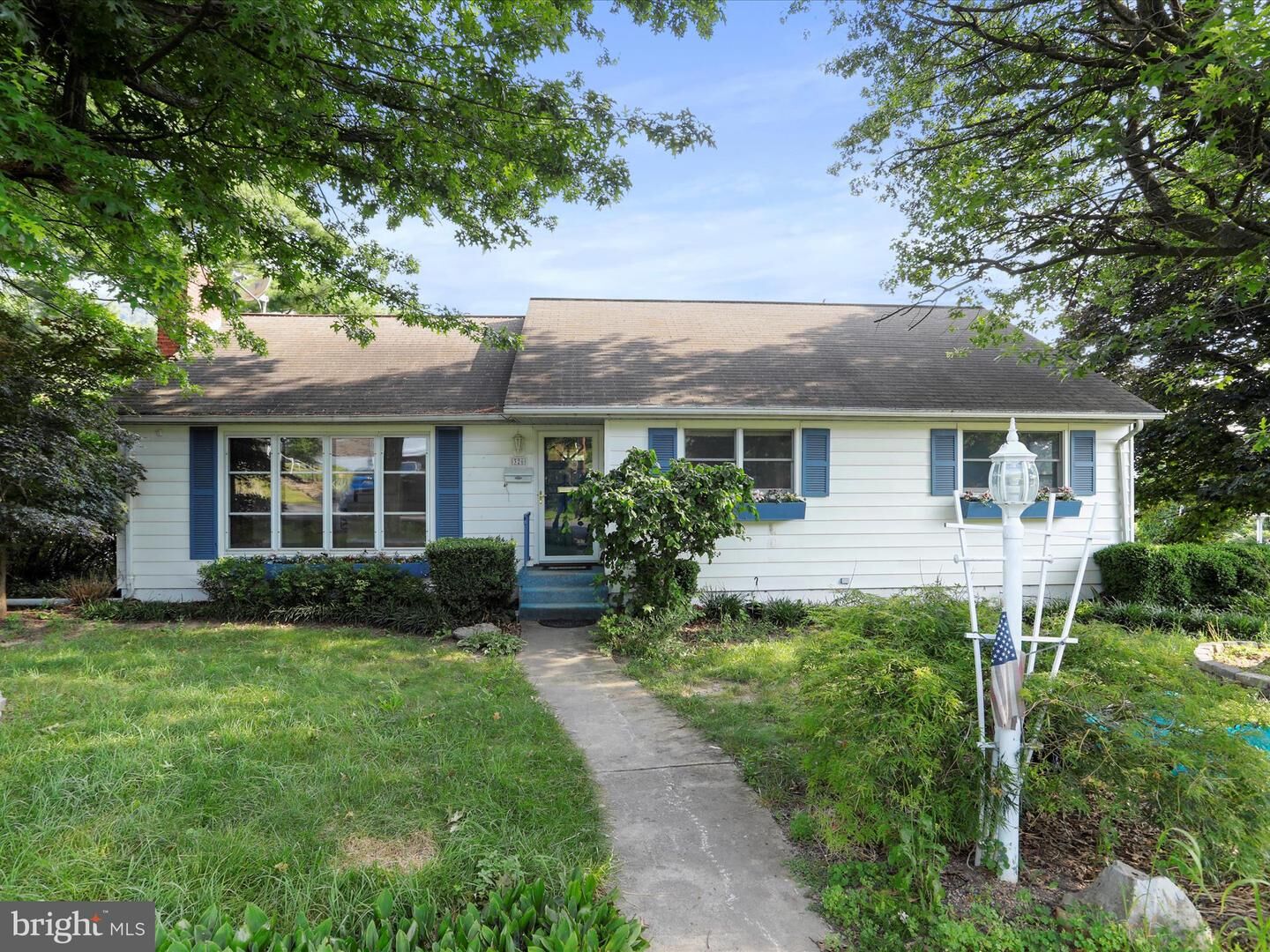 Property Photo:  326 D Street  WV 26726 