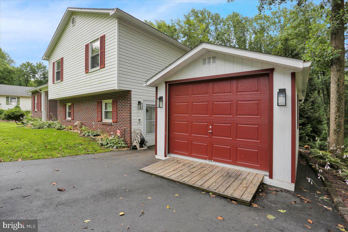 Property Photo: 632 Hopewell Street PA 19508