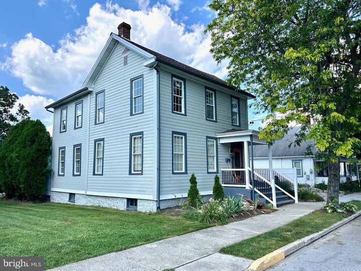 Property Photo: 313 E John Street E PA 15522
