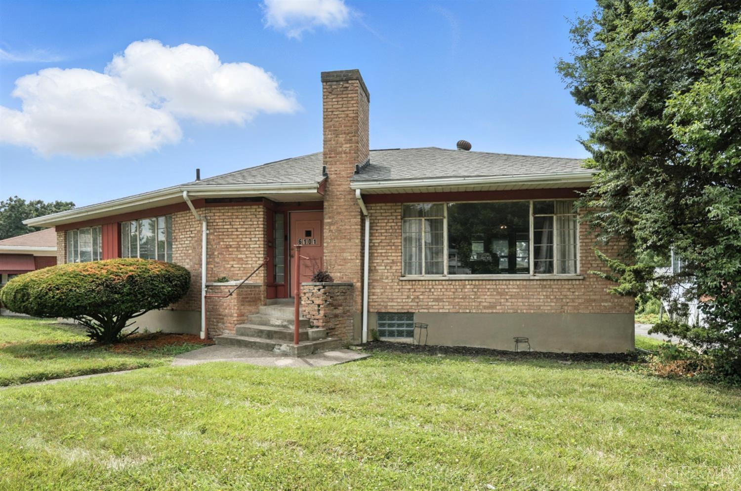 Property Photo: 6101 Capri Drive OH 45224