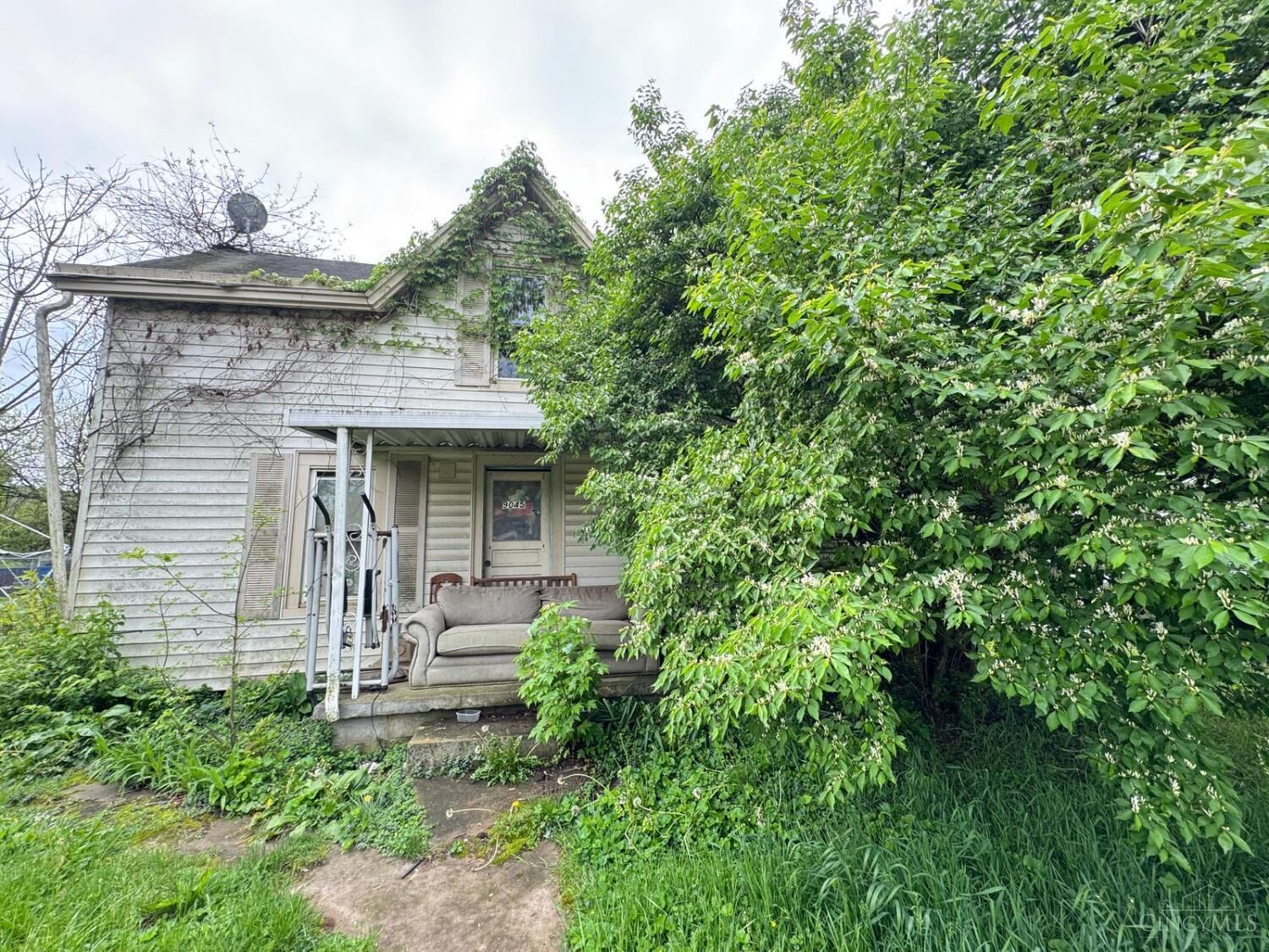 Property Photo: 9045 Willey Road OH 45030