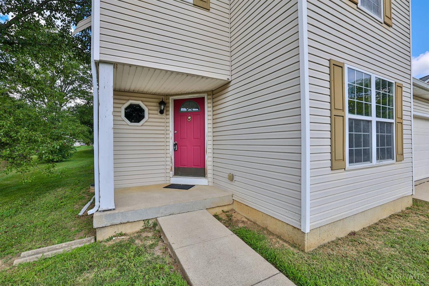 Property Photo:  1637 Hastings Court  OH 45036 