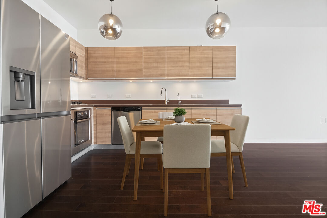 Property Photo: 3785 Wilshire Blvd CA 90010