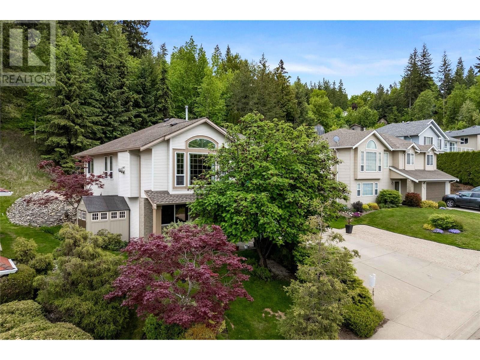Photo de la propriété: 450 17 Street Southeast BC V1E 1R7