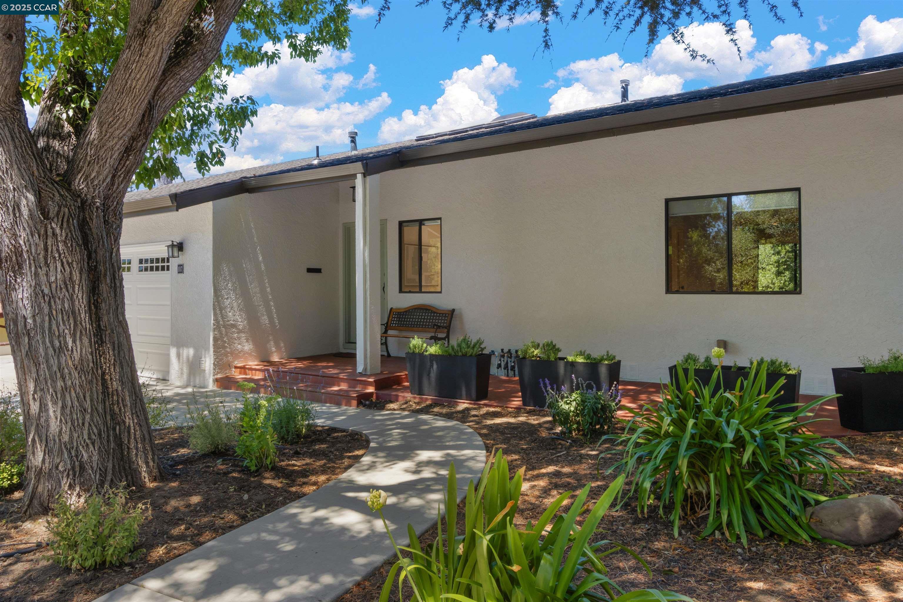 Property Photo:  107 Mill Creek Rd  CA 94539 