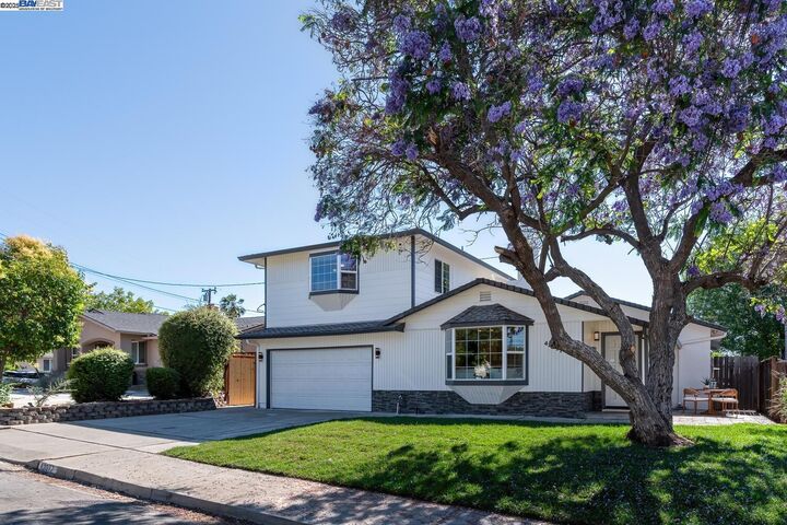 Property Photo: 42077 Miranda St CA 94539