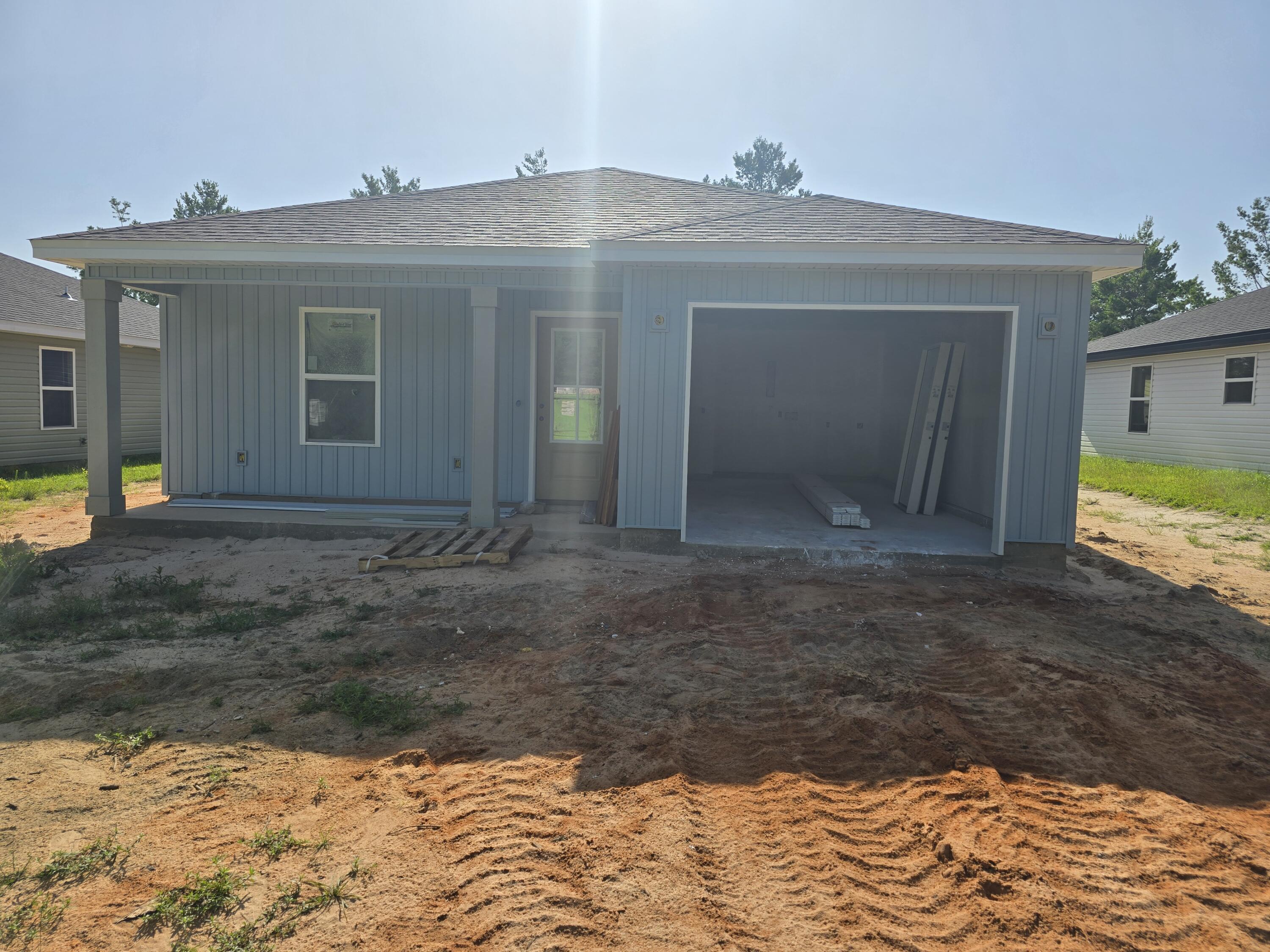 Property Photo: 5325 B Kervin Road FL 32539