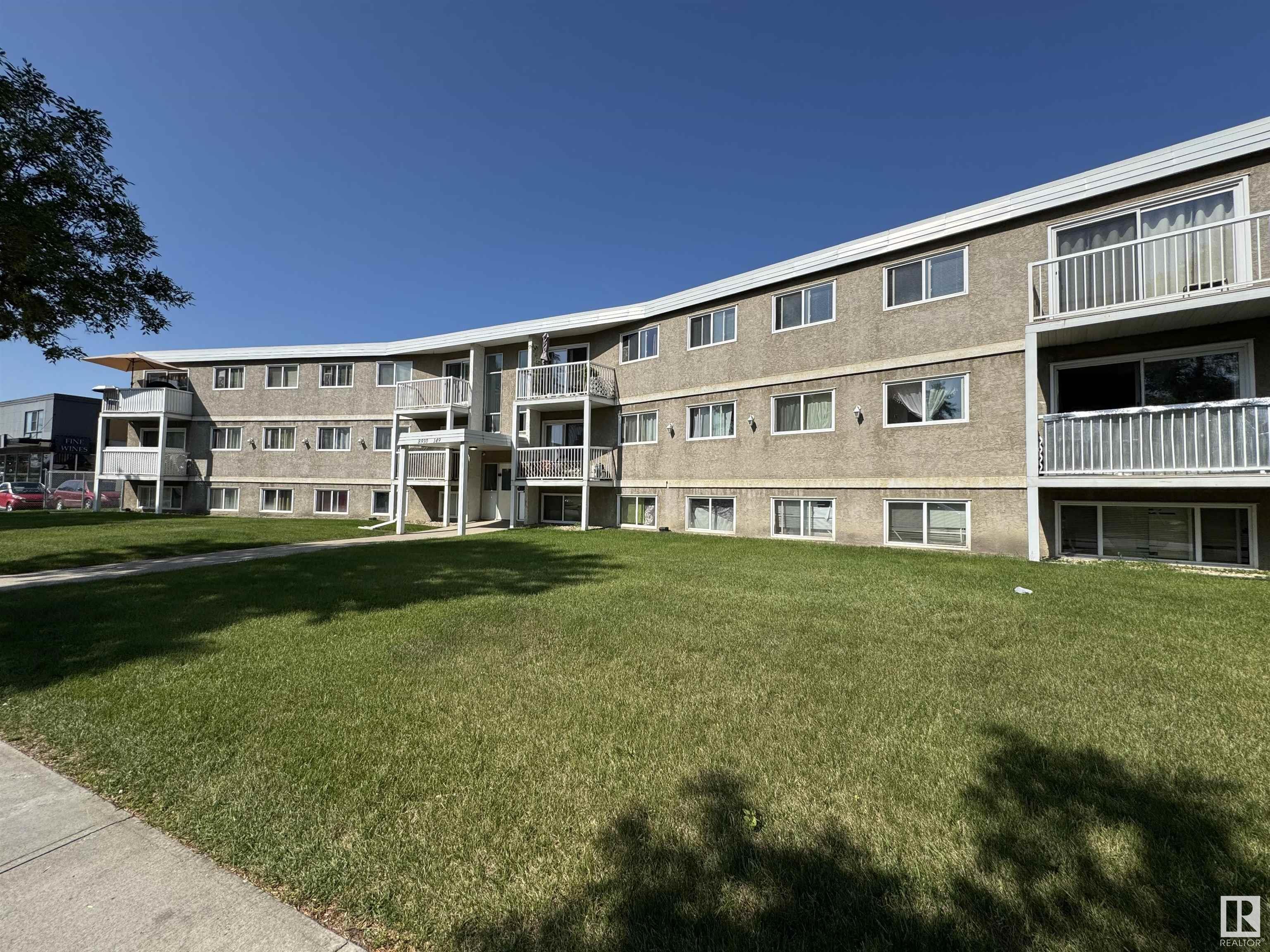 Property Photo: 8930 149 Street NW 207 AB T5R 1B8