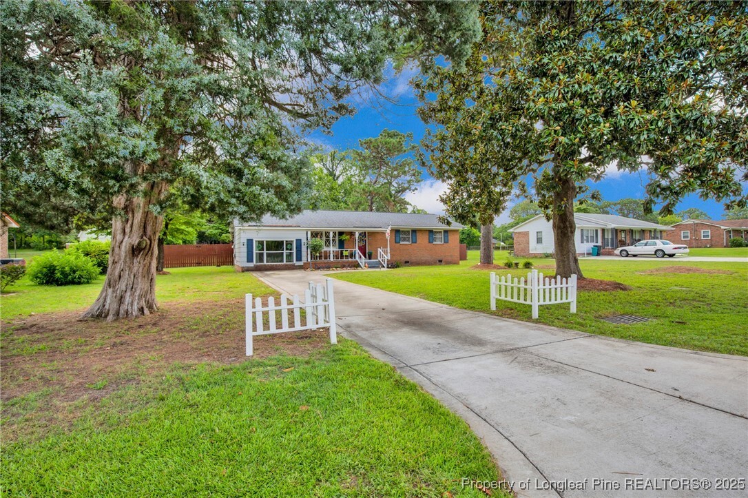 Property Photo: 2527 Bel Aire Street NC 28306