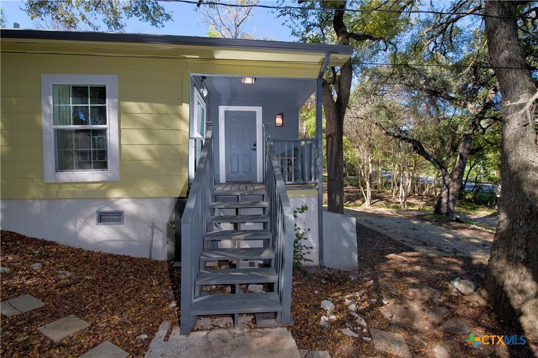Property Photo: 835 Old Ranch Road 12 TX 78666