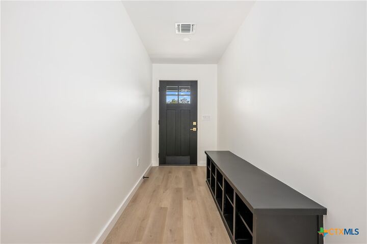 Property Photo:  1101 E Floradale Drive  TX 78753 