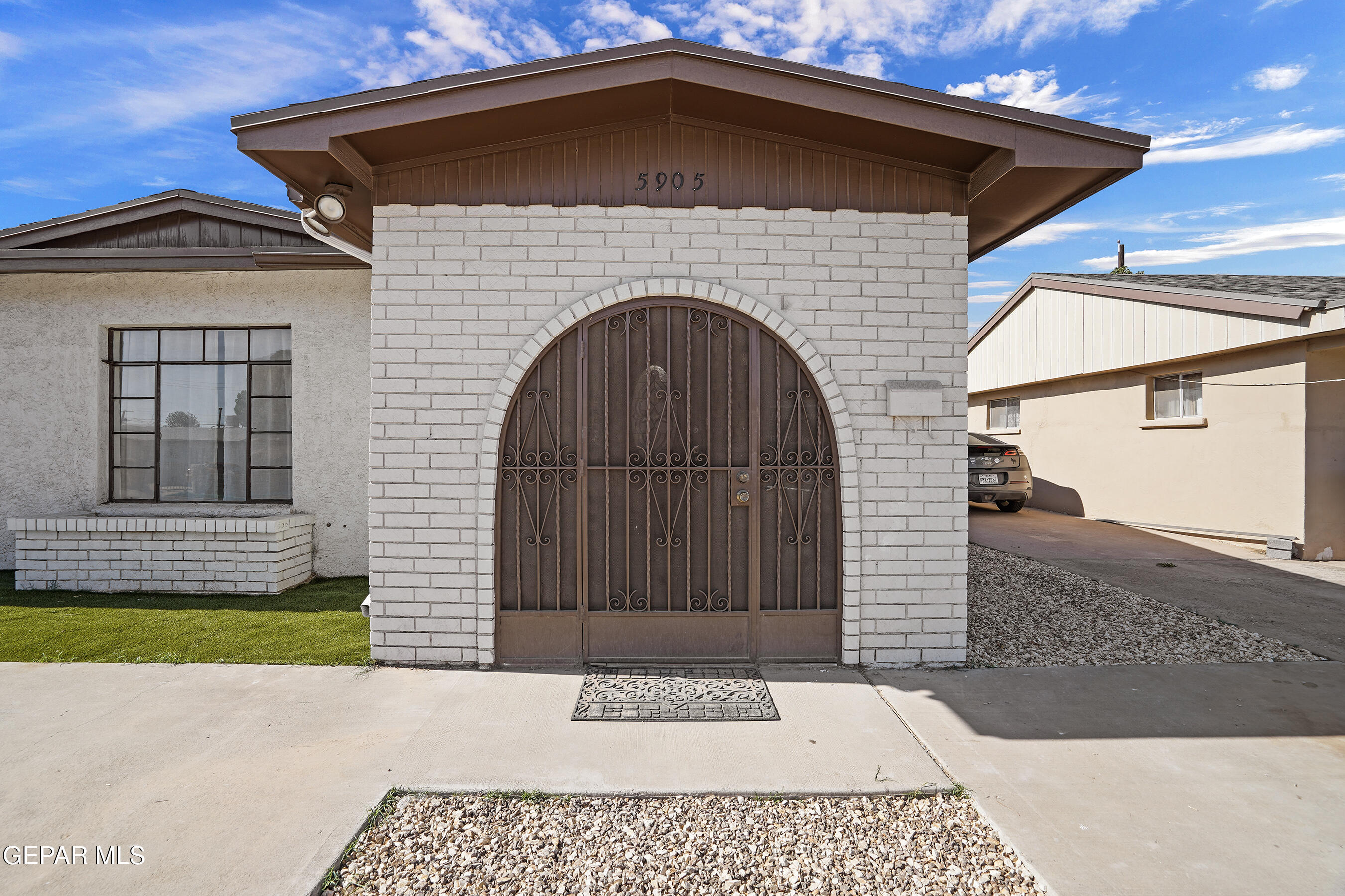 Property Photo:  5905 Brazos Avenue  TX 79905 