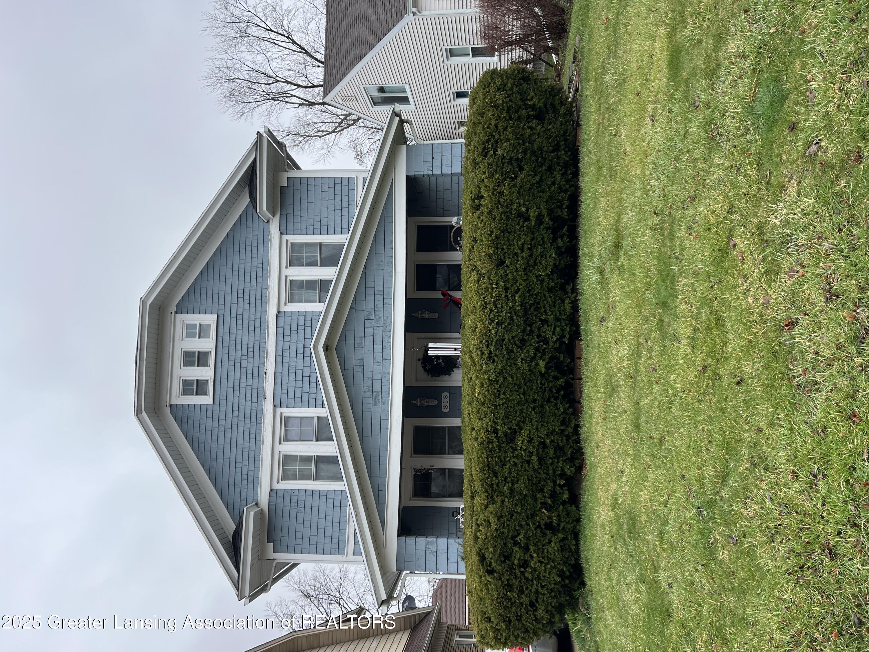 Property Photo: 818 Britten Avenue MI 48910