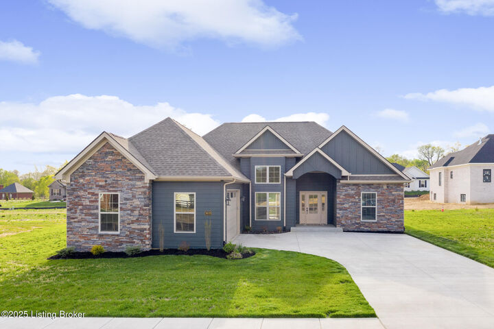 Property Photo:  3035 Masters Dr  IN 47119 