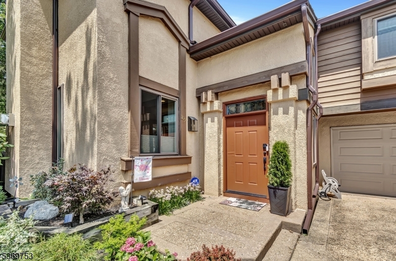 Property Photo: 107 Sayre Dr NJ 08540