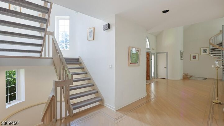 Property Photo: 15 Glenview Dr NJ 07059