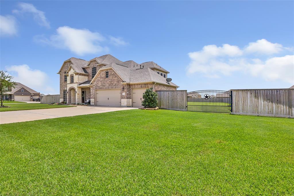 Property Photo:  7614 Oso Lane  TX 77523 
